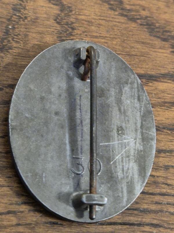 WW2 GERMAN SILVER WOUND BADGE MAKER COFE 30 FOR HAUPTMUNZAMT WIEN — image 4