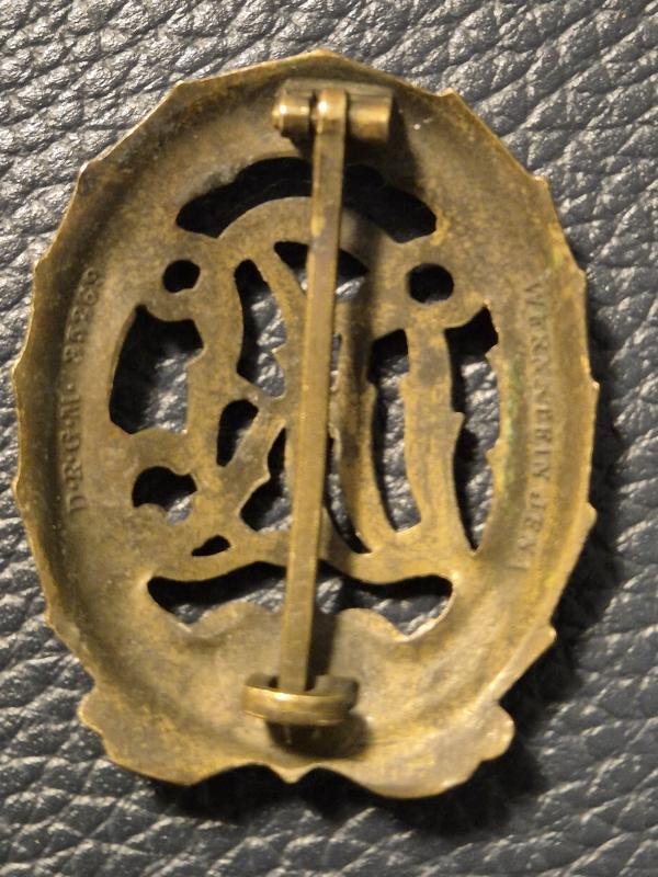 DRL Sport Badge in German- Deutscher Reichsbund für Leibesübungen NICE — image 4