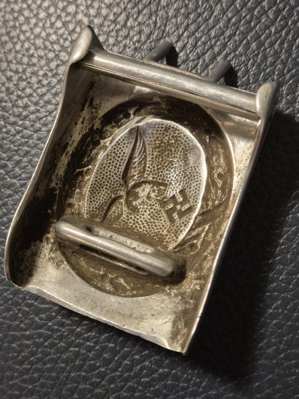 WW2 GERMAN LUFTWAFFE BELT BUCKLE LOOKS AMAZING AFTER VERY LONG SERVICE. MAKER STAMP — image 3