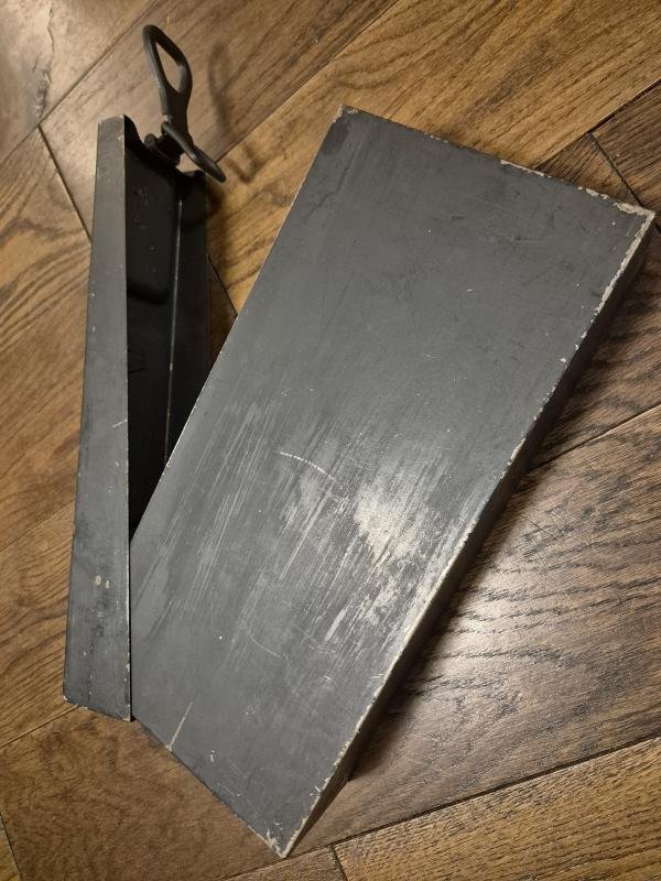 WW2 German Mg34/42 ammunition tin, case 1941 dated genuine paint and WaA stamp — image 3