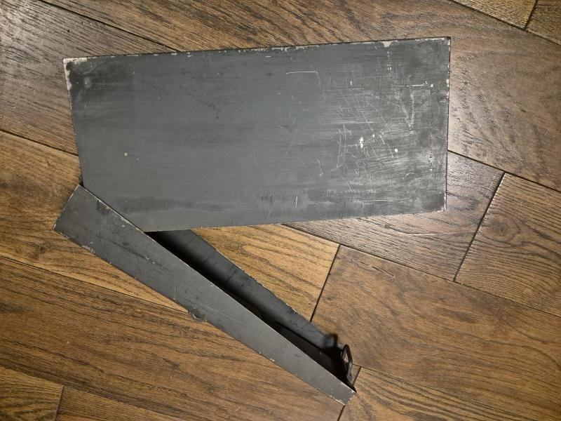 WW2 German Mg34/42 ammunition tin, case 1941 dated genuine paint and WaA stamp — image 4