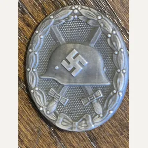 WW2 GERMAN SILVER WOUND BADGE MAKER CODE 65