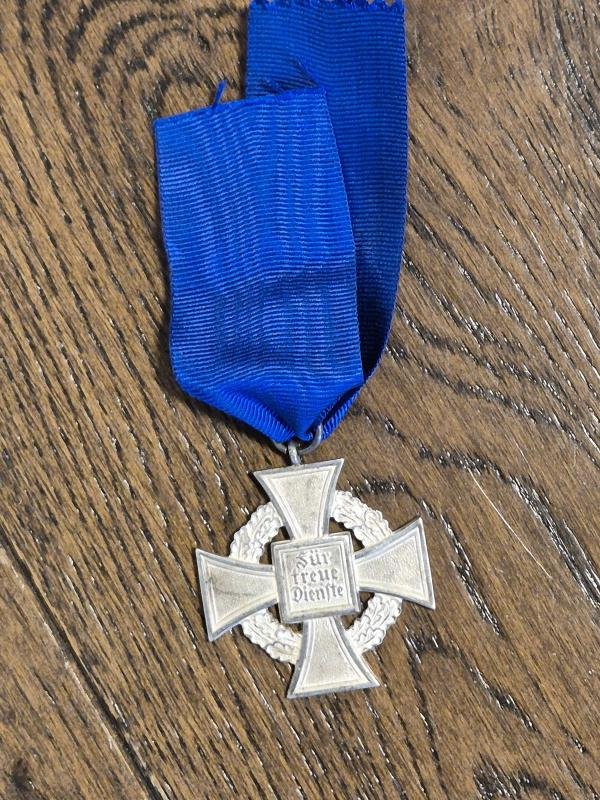 WW2 GERMAN 25 YEAR FAITHFUL SERVICE CROSS — image 4