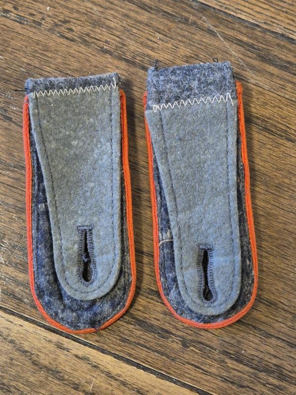 WW2 GERMAN LUFTWAFFE NCO SHOULDER STRAPS - NICE — image 3