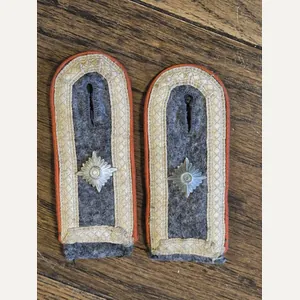 WW2 GERMAN LUFTWAFFE NCO SHOULDER STRAPS - NICE