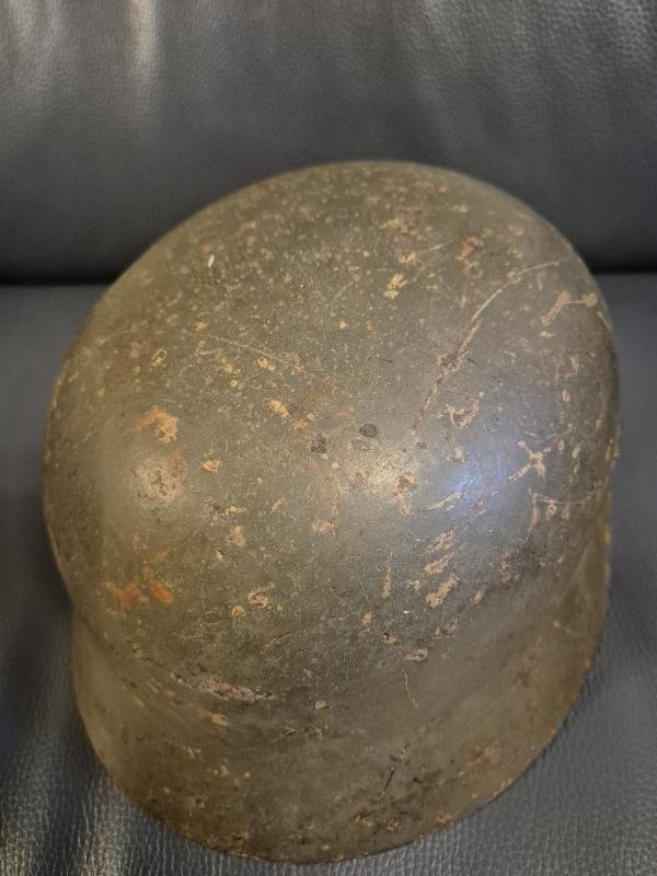 WW2 GERMAN M40 HELMET. VERY GOOD PAINT. PERFECT FOR PROJECT. — image 3