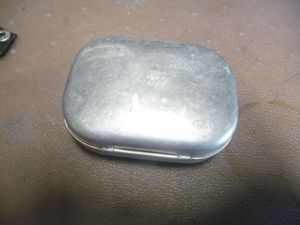 BRITISH WW2 SOAP TIN 1945