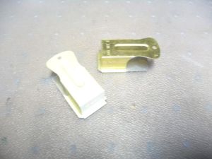 USA WW2 PATTERN AIRBORNE CRICKET SIGNALLING DEVICE