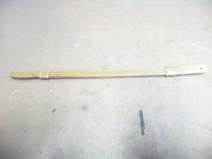 BRITISH LEATHER STRAP FOR OFFICER CAP.