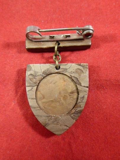 WW2 Royal Navy Shield Shaped Bakelite Sweetheart Brooch — image 3