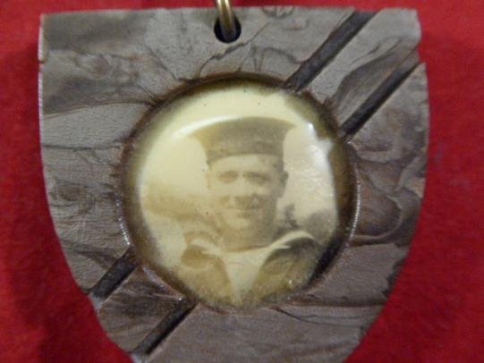 WW2 Royal Navy Shield Shaped Bakelite Sweetheart Brooch — image 5