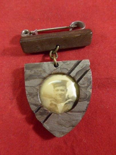 WW2 Royal Navy Shield Shaped Bakelite Sweetheart Brooch — image 6