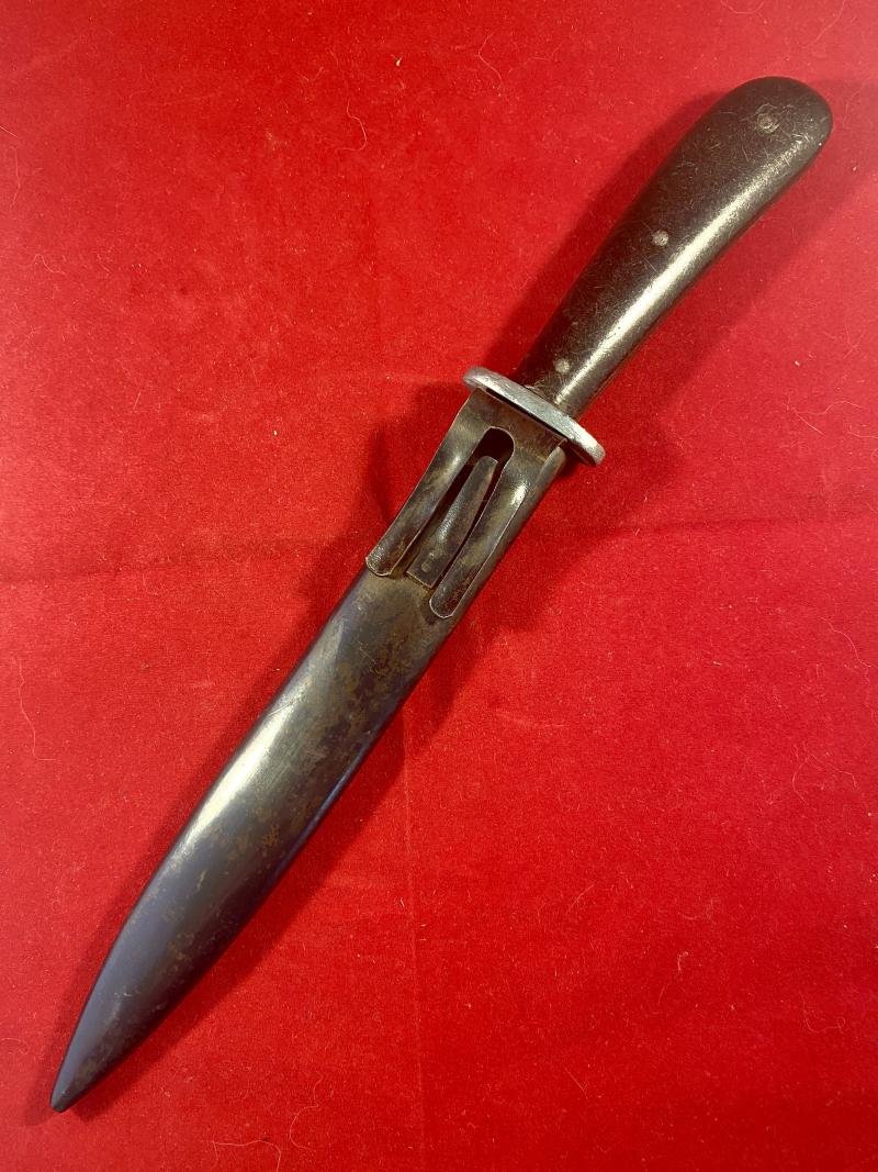 Original Early WW2 German Private Purchased PUMA Fighting Knife with the Scarce PUMA Head Logo — image 4