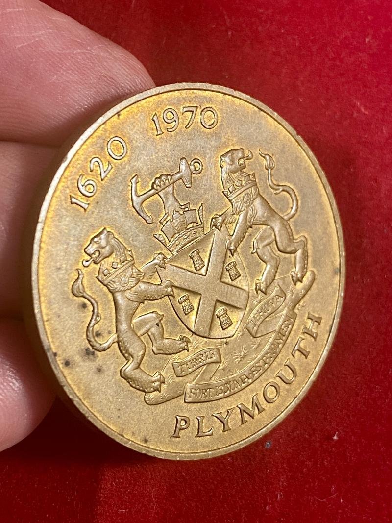 Royal Mint Gilt Bronze Medallion 350th Anniversary of Sailing of The Mayflower from Plymouth – 1620 – 1970 — image 4