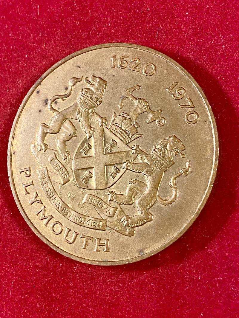 Royal Mint Gilt Bronze Medallion 350th Anniversary of Sailing of The Mayflower from Plymouth – 1620 – 1970 — image 5