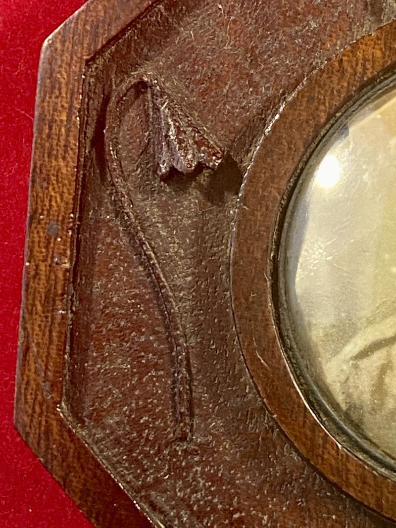 Small WW1 Carved Oak Picture Frame with Photo of British Soldier — image 8