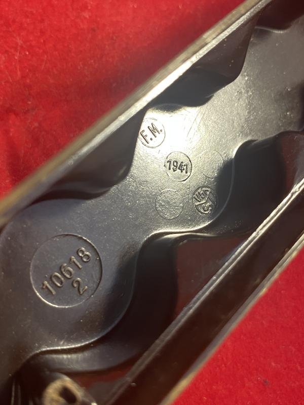 Genuine WW2 German Five Place Bakelite Fuze Holder dated 1941 — image 8