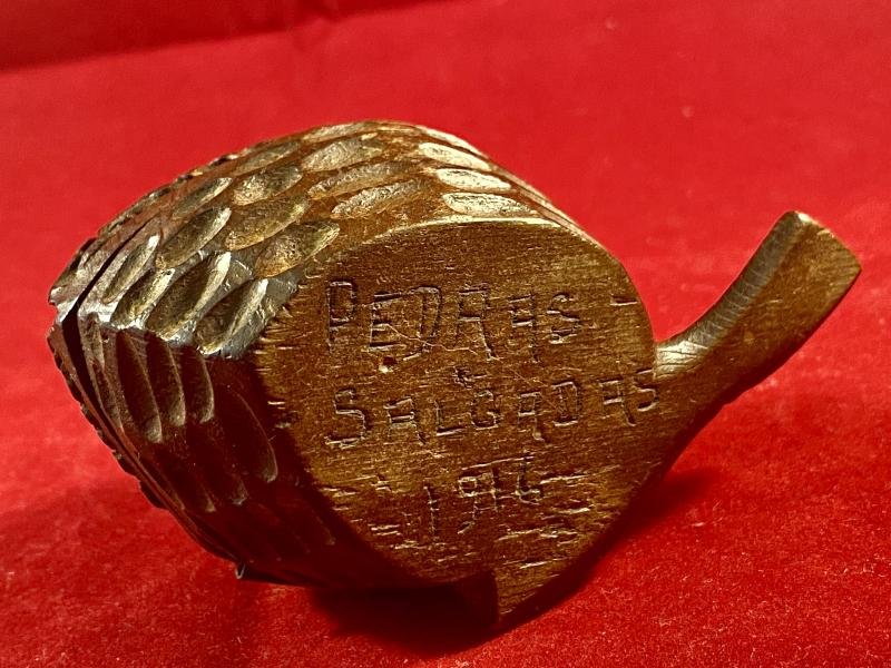 Interesting WW1 German POW - Antique Black Forest Walnut shaped Inkwell – marked PEDRAS SALGADAS 1916 — image 9