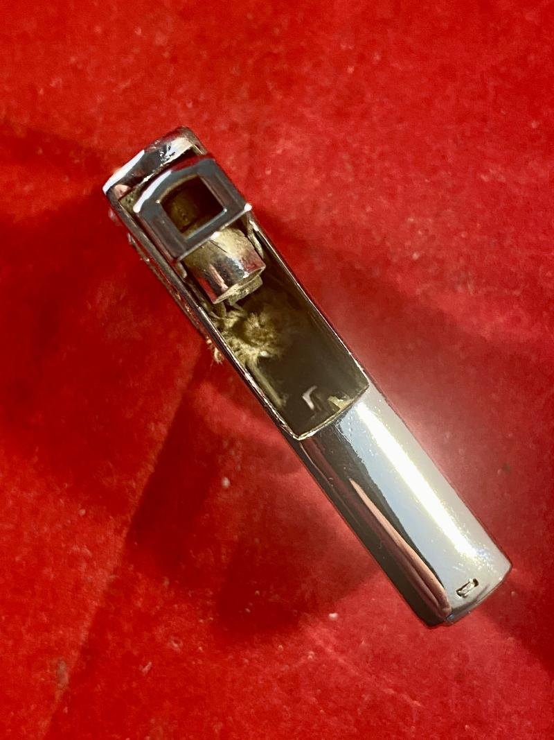 MINT Vintage Japanese Chrome Plated PISTOL Shaped Petrol Lighter with Box — image 6
