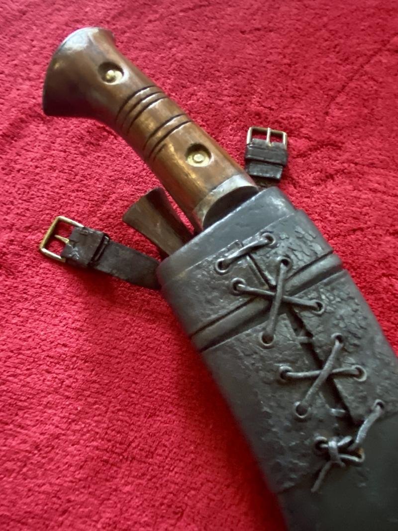 Genuine WW2 M43 Kukri with Two Small Knives and Leather Covered Scabbard — image 3