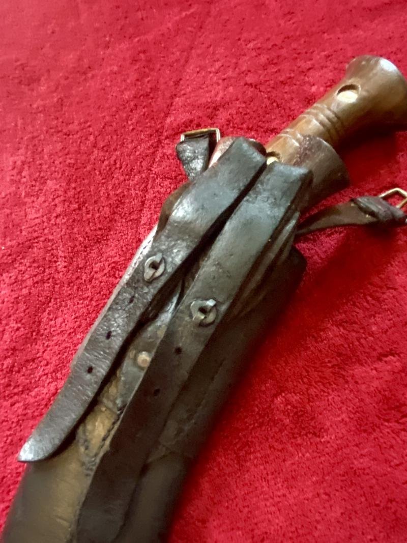 Genuine WW2 M43 Kukri with Two Small Knives and Leather Covered Scabbard — image 8