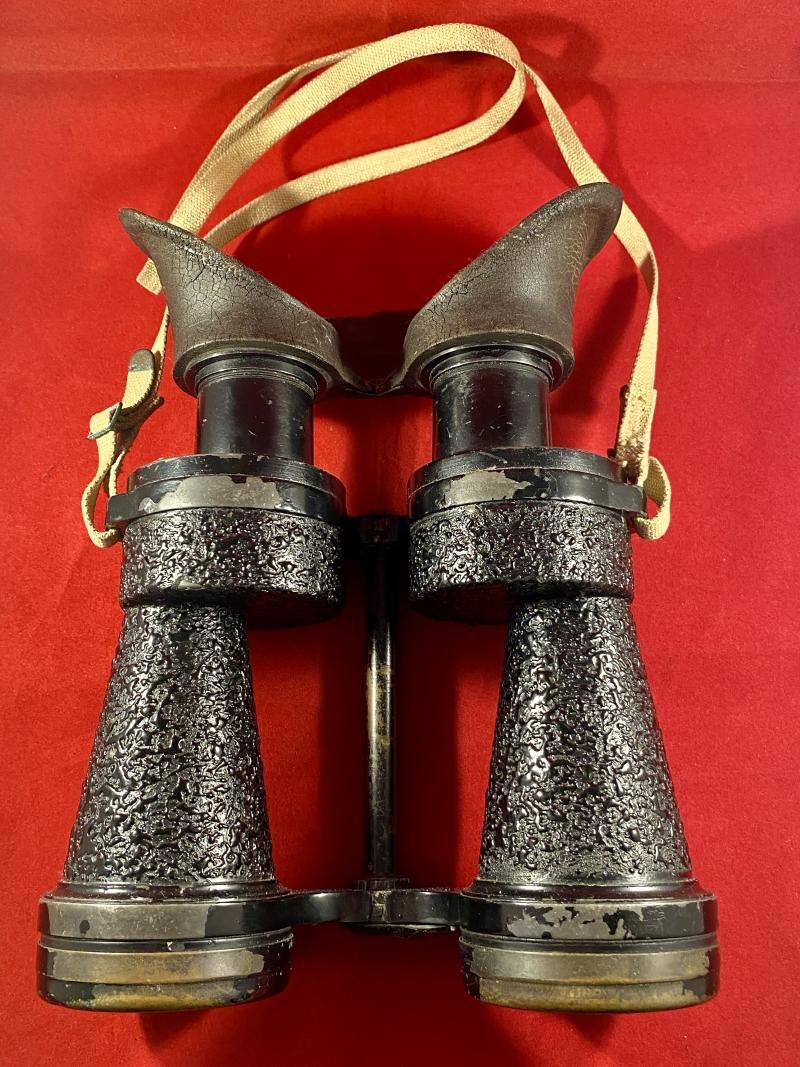 Pair Of WW2 British R.A.F. Mk 4 Aircraft/U-Boat Spotting Binoculars with Rubberised Eye Shields and Canvas Strap — image 9