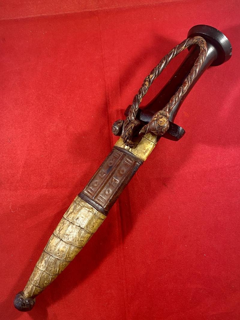 Antique East African Sudanese Arm Dagger and Sheath by the Nuba or Fur People — image 2