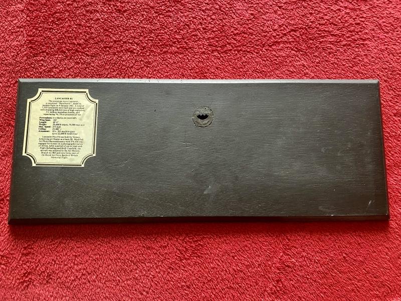 Limited Edition Battle of Britain Museum - Lancaster – Commemorative Wall Plaque with Certificate and Box c1978 — image 8