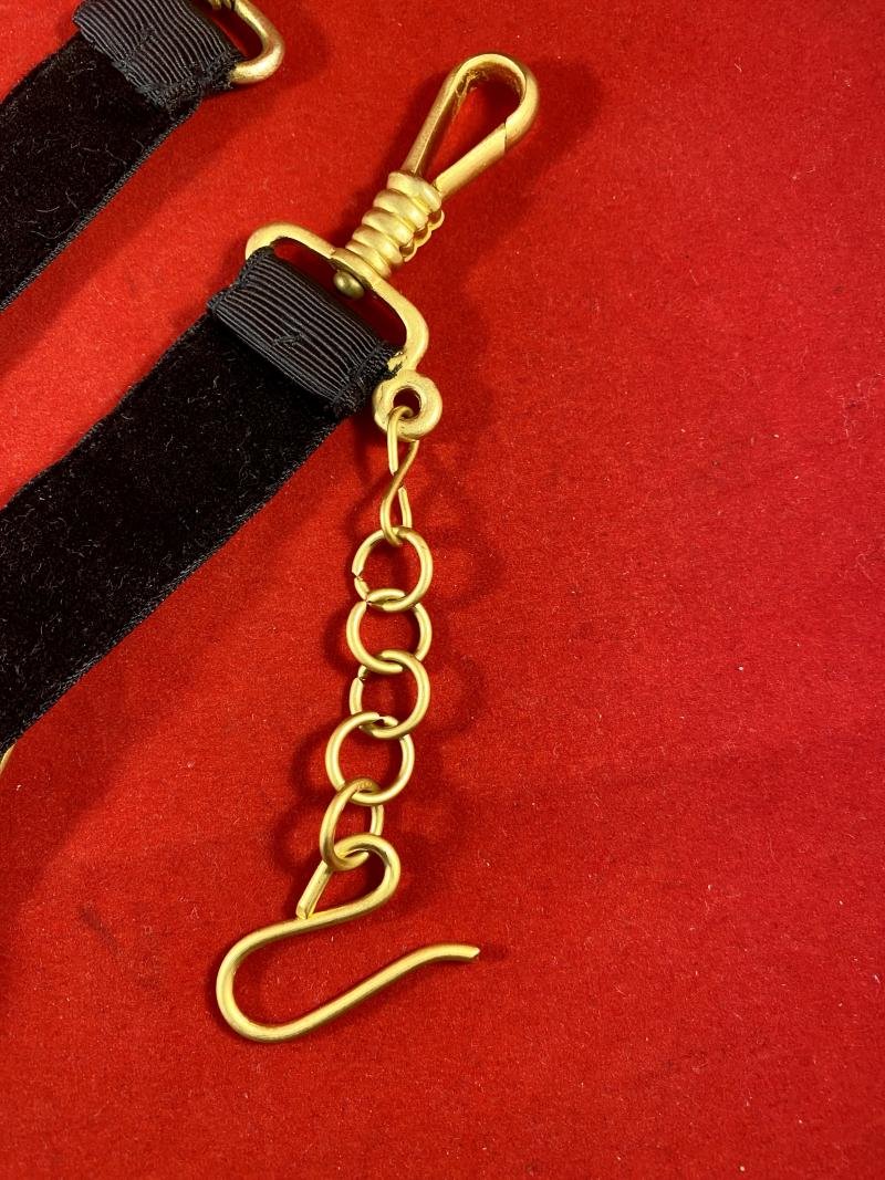 Third Reich Gilt Aluminium “Lion Face” Kriegsmarine Dagger Hangers — image 9