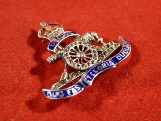 Stunning WW1 Royal Artillery Silver, Enamel and Faux Diamond Sweetheart Brooch — image 2