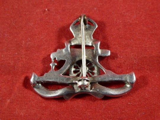 Stunning WW1 Royal Artillery Silver, Enamel and Faux Diamond Sweetheart Brooch — image 4