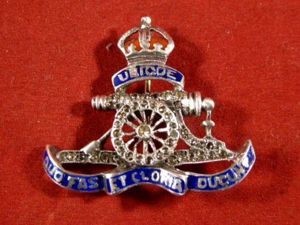 Stunning WW1 Royal Artillery Silver, Enamel and Faux Diamond Sweetheart …