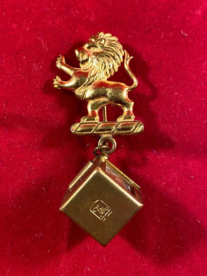 Rare WW2 “Bundles for Britain” Lion & Union Jack Brooch by Walter Lampl USA — image 5