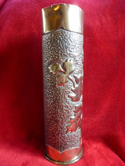 Large WW1 French 105mm Trench Art Embossed Brass Shell Case — image 6