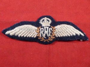 Genuine WW2 RAF Padded Cloth Pilots Wings Badge