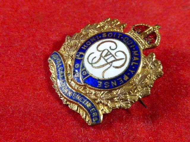 WW2 Royal Canadian Engineers Gilt Brass & Enamel Sweetheart Brooch — image 2