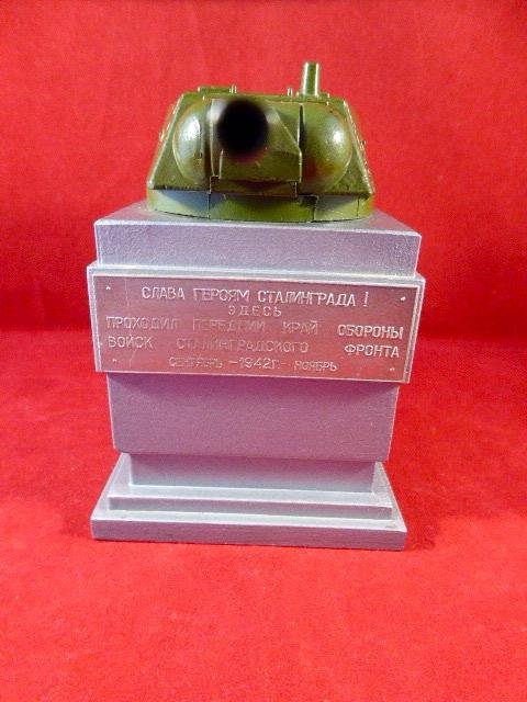 WW2 Russian T34 Tank Turret Desk Trophy Commemorating the Heroes of Stalingrad 1942 — image 9
