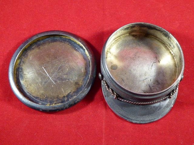 Antique Silver Plated American Postman's Hat Table Snuffbox - William Barthman of New York circa 1890 — image 3