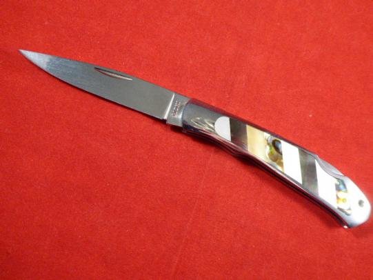 MOKI Lock Back Knife with a Beautiful White Pearl & Abalone Shell Inlayed Handle with Black Canvas & Leather Pouch. Circa 1999 — image 2