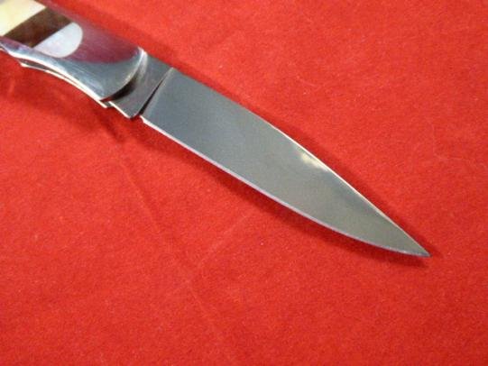 MOKI Lock Back Knife with a Beautiful White Pearl & Abalone Shell Inlayed Handle with Black Canvas & Leather Pouch. Circa 1999 — image 7