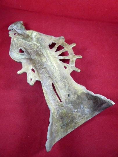 Solid Brass Nautical 'BRITAINS PRIDE' Sailor Figure Doorstop – Ships Wheel — image 4