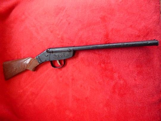 Vintage “Bend to Cock” Double-Barrelled Cork Firing Toy Shotgun – Made in Japan — image 10