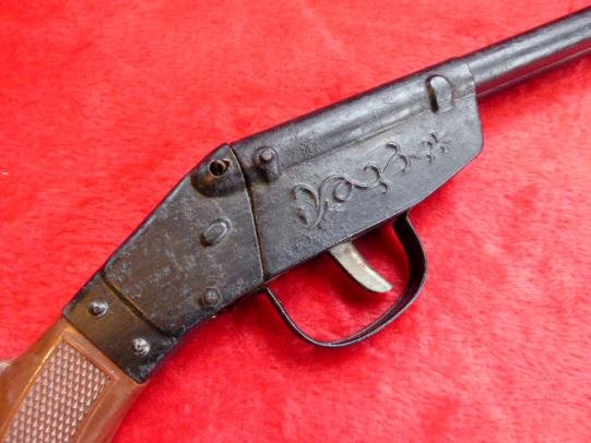 Vintage “Bend to Cock” Double-Barrelled Cork Firing Toy Shotgun – Made in Japan — image 4