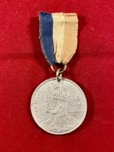 1919 WW1 'Peace Victory' King George V and Queen Mary …