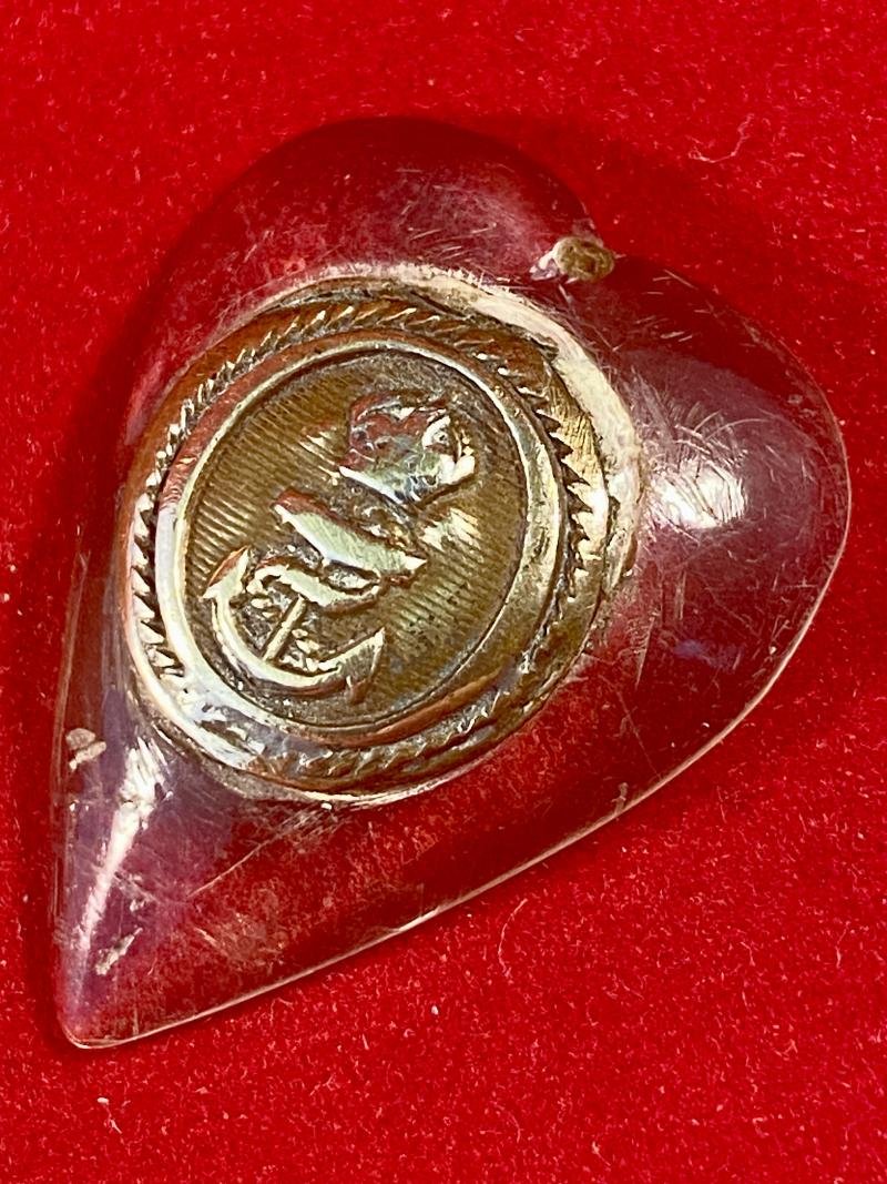 WW2 Royal Navy Button and Heart Shaped Perspex Sweetheart Pendant — image 2