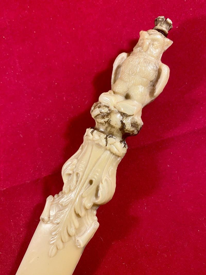 Unusual Moulded Owl Celluloid Letter Opener with Concealed Pencil Topped with a Crown — image 6