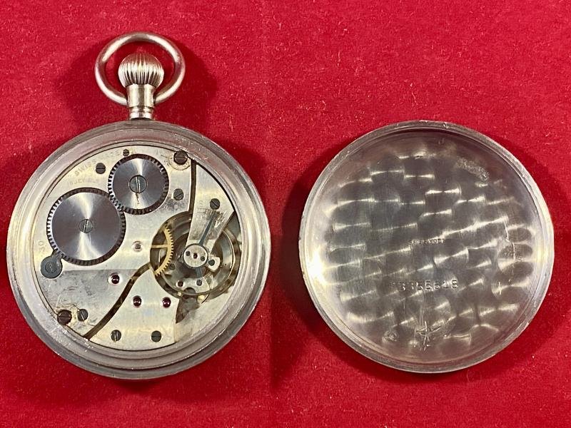 WW2 British Military Swiss made Pocket Watch Marked G.S.T.P. 198270 Retailed by Bravingtons London — image 7