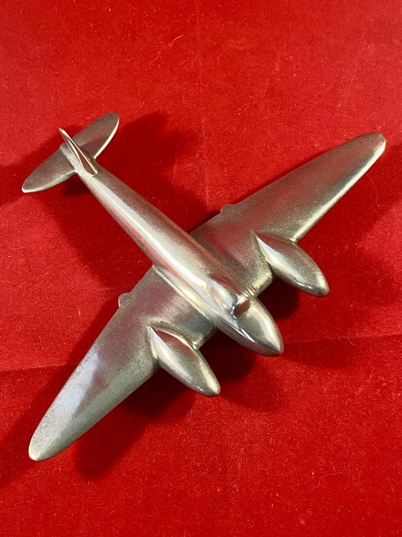 WW2 Trench Art Solid Aluminium Model of an RAF De Havilland DH.98 Mosquito — image 2