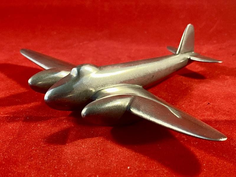 WW2 Trench Art Solid Aluminium Model of an RAF De Havilland DH.98 Mosquito — image 3