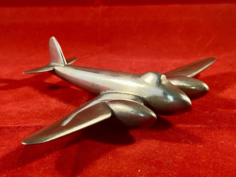 WW2 Trench Art Solid Aluminium Model of an RAF De Havilland DH.98 Mosquito — image 5
